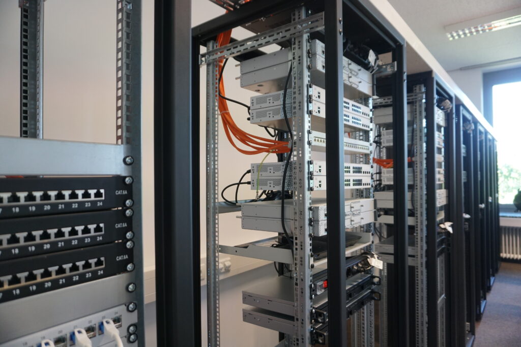 Technisches Berufskolleg Solingen - Eröffnung des IT-Labors Juni 2025