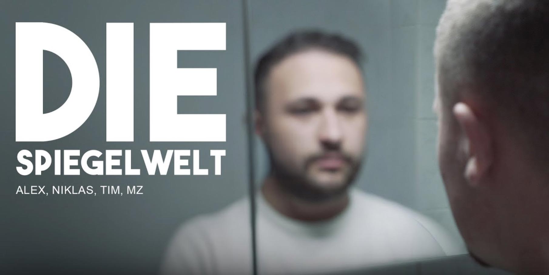 Erster Platz beim Schulwettbewerb 2025: Kurzfilm „Die Spiegelwelt“ ausgezeichnet. Alexander Solich, Mohamad Zayat, Niklas Schittenhelm und Tim Vollenbruch, Lehrerin Sophia Weis