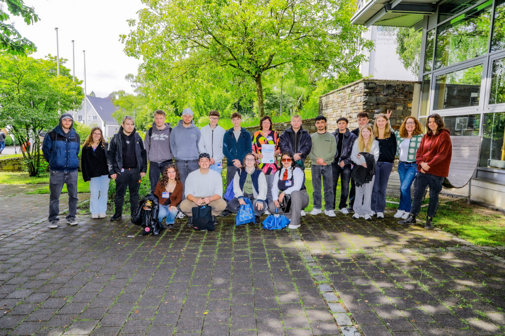Die Klasse 7ML24 wurde durch die DGU ausgezeichnet.